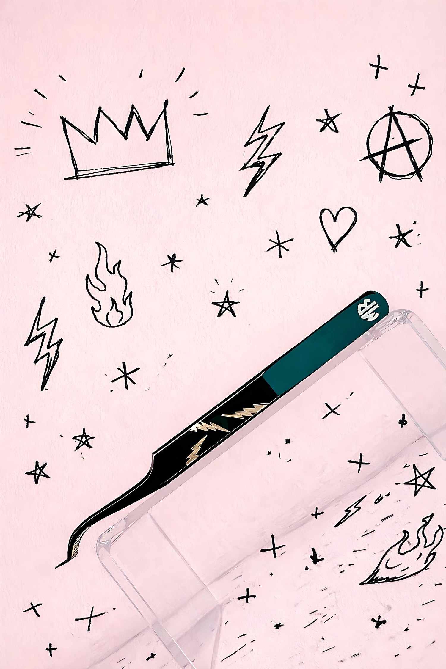 COLLECTION REBEL QUEEN - PINCE LA CULOTÉE